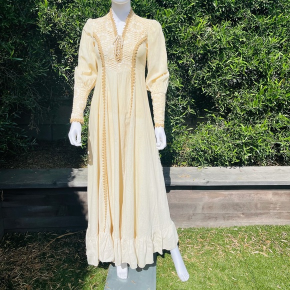 Vintage Union Made Victorian Revival Dress - Picture 9 of 13
